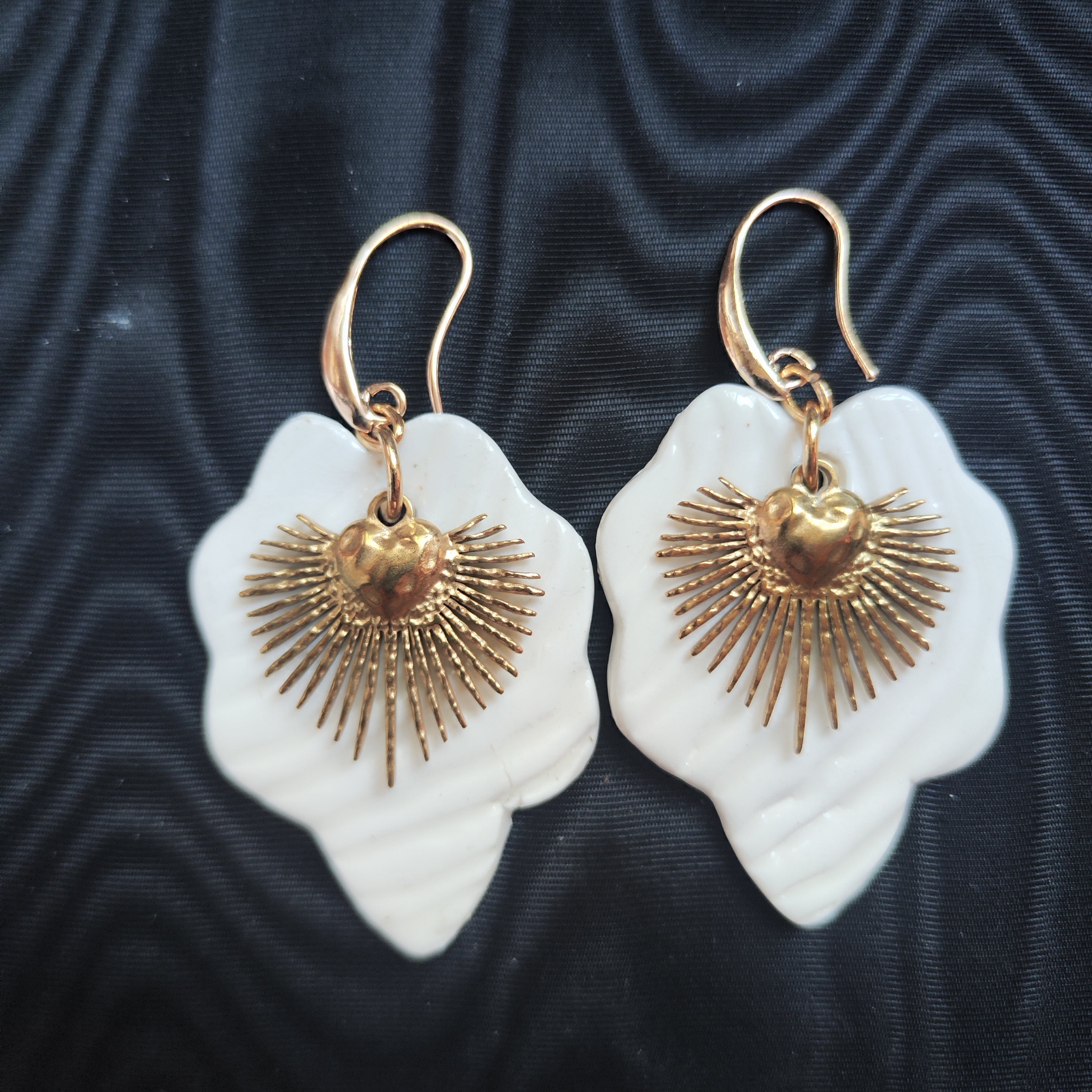 Sacralia boucles d'oreilles coeurs sacrés