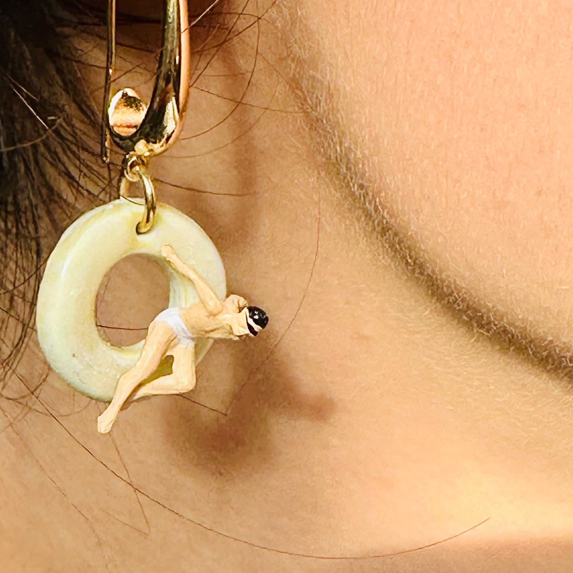 Boucles d'oreilles "Couple flottant longue durée"