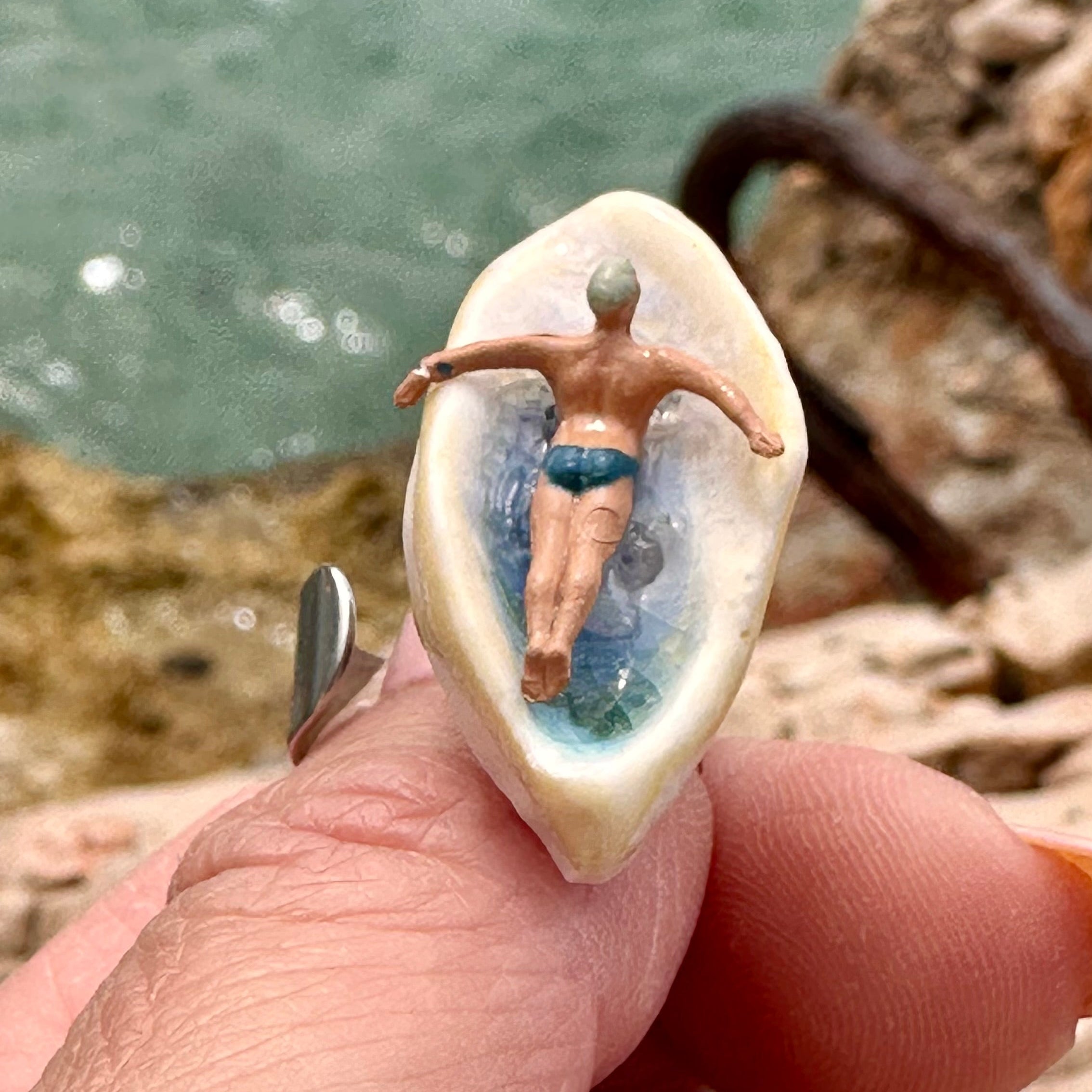 bague "Grand plongeon en eau cristalline"