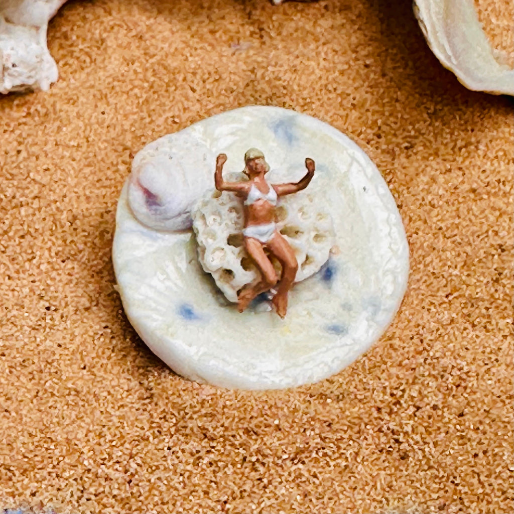 Broche "Elle s'ambiance déjà"
