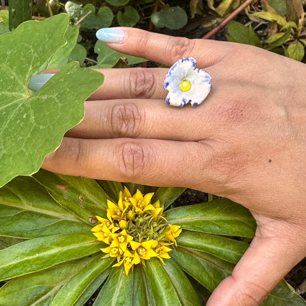 Bague tournoyante "Bleuet mimosa"